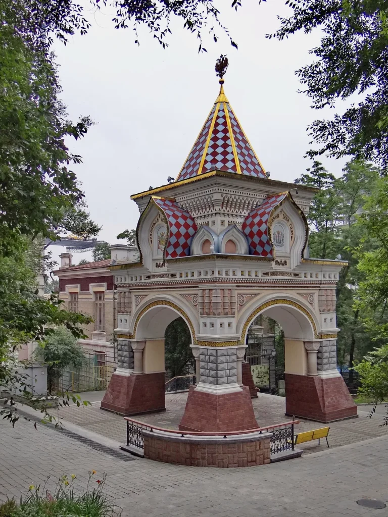 Николаевские триумфальные ворота